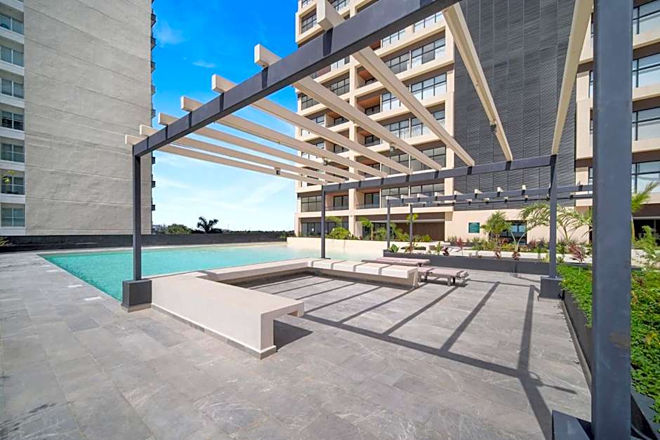 BALTIA Luxurious One Bedroom Ap