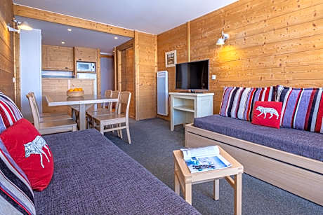 Two-Bedroom Apartment with Mountain View (7 People) - South Side