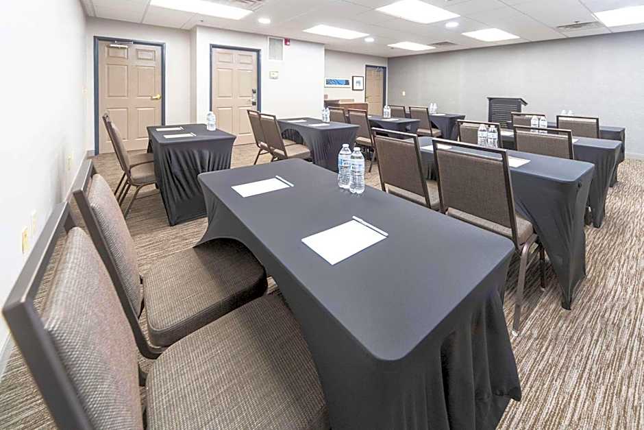 Country Inn & Suites by Radisson, Stone Mountain, GA
