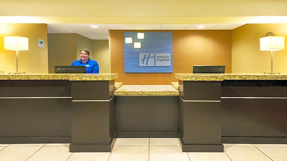 Holiday Inn Express Hotel & Suites Colby By IHG