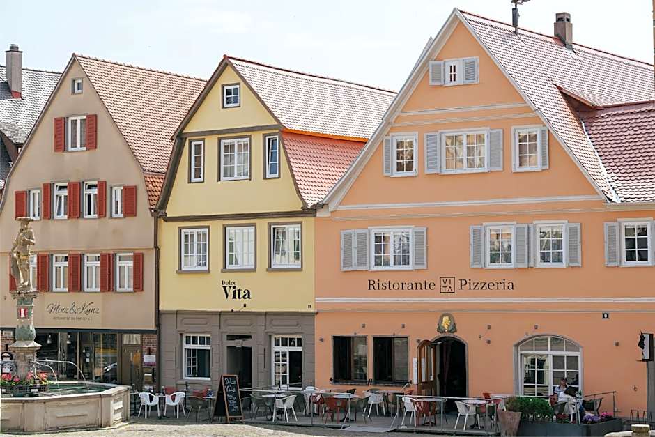 Friedrich von Schiller Hotel