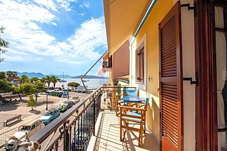 Aegina Town Cozy Escape