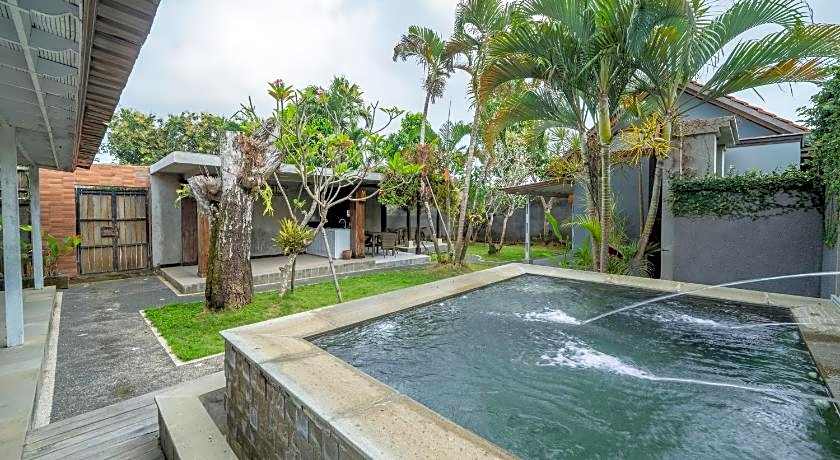 Uma Mani Villa Jimbaran