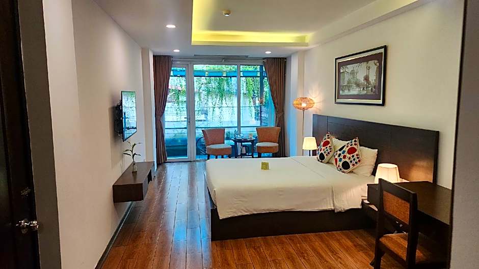 Thang Long Espana Hotel