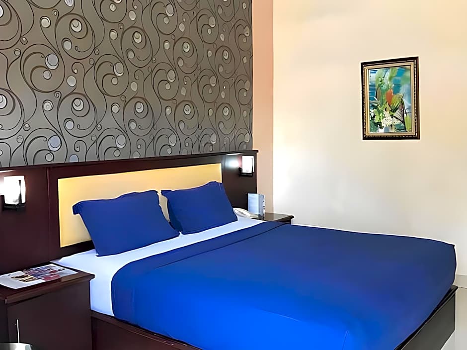 Grand Sari Hotel