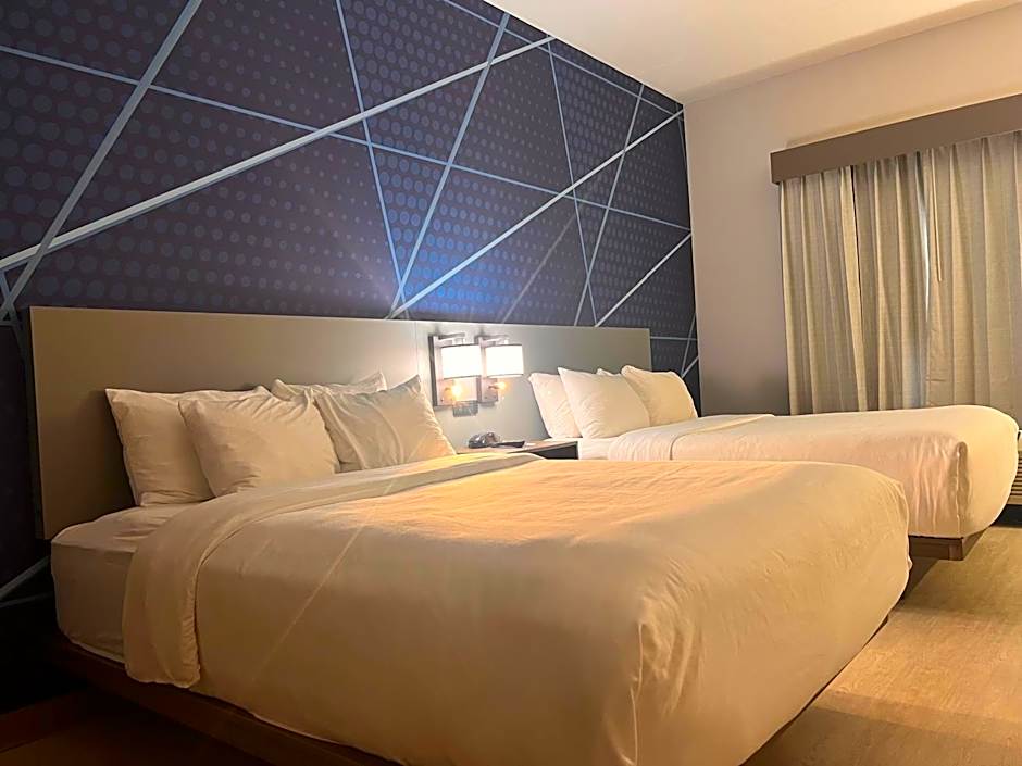 Comfort Suites Airport Louisville