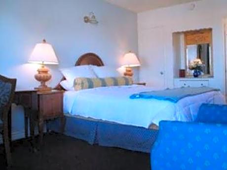 Travel Inn and Suites