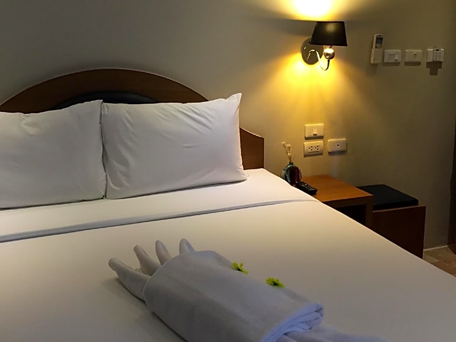 At Samui Boutique Hotel