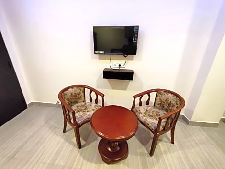 Kings Court Guest Inn