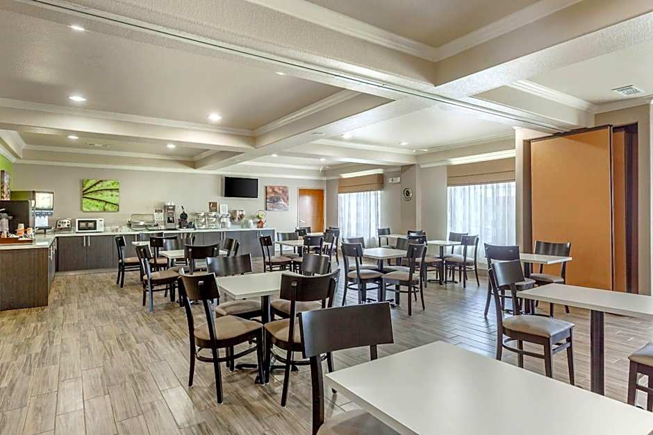 Sleep Inn & Suites Hewitt - South Waco