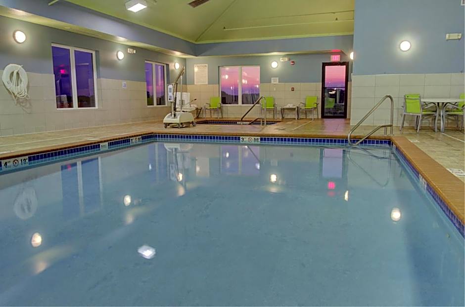 Holiday Inn Express Hotel & Suites Le Mars By IHG