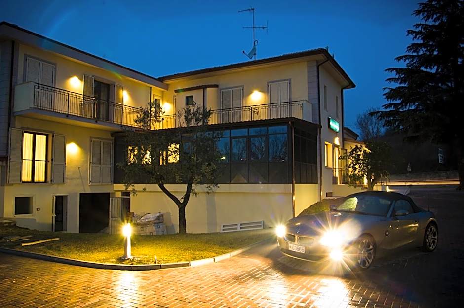 Hotel Main Street