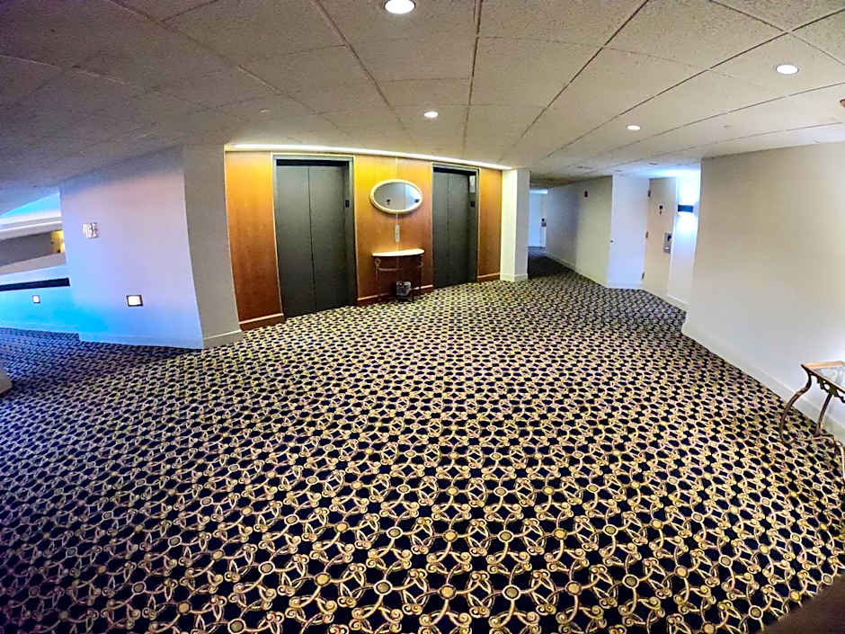 Hotel Mead Resorts & Conventions Center