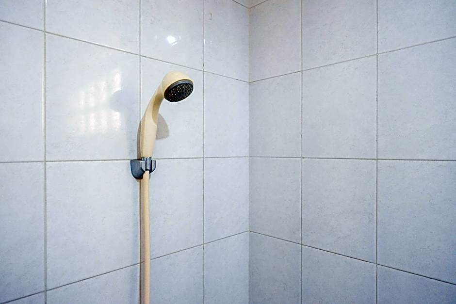 RedDoorz near Lokawisata Baturaden 2