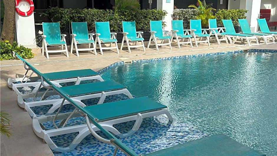 Portobelo Plaza de las Americas