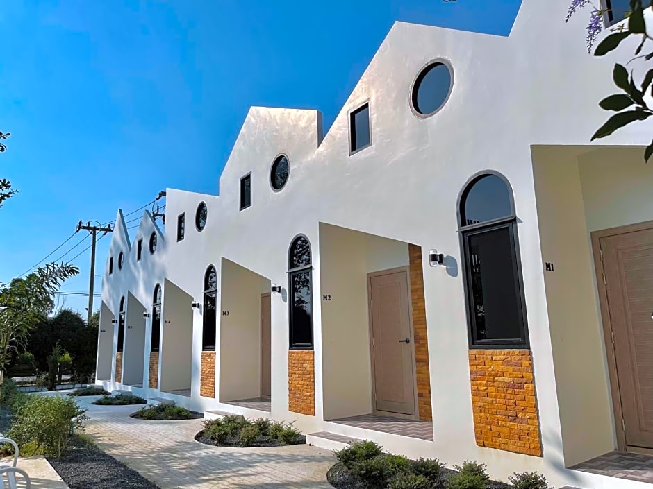 สต็อกโฮม เขาใหญ่ (StockHome Khao Yai)