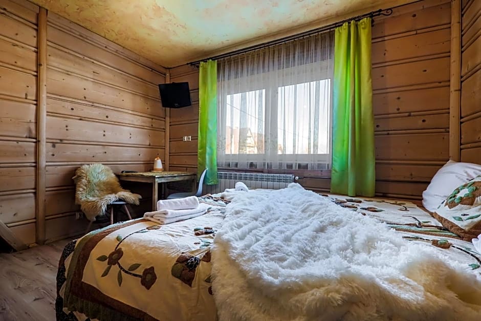 Grota zbójnicka apartament i pokoje