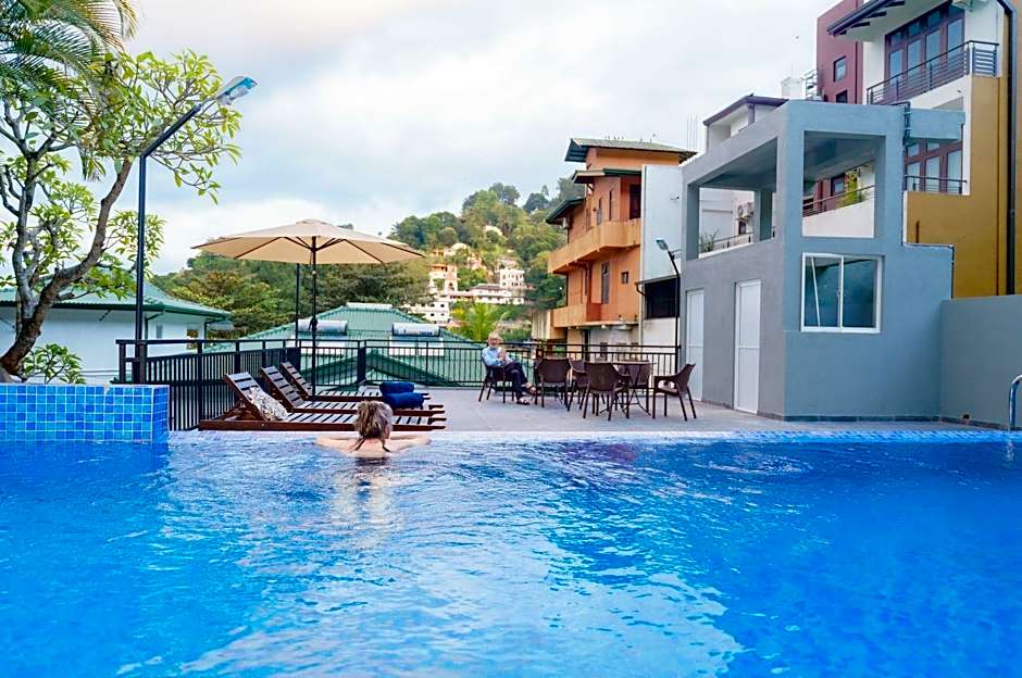 Hotel Travellers Nest