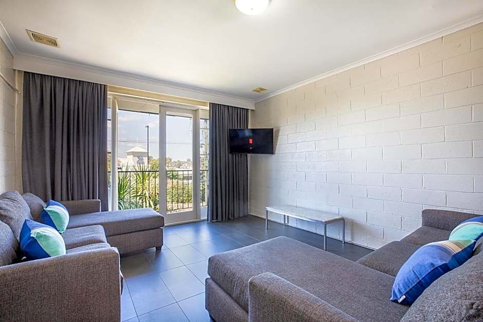 The Mulgrave Motel