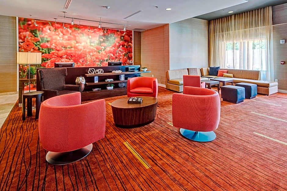 Courtyard by Marriott Westbury Long Island