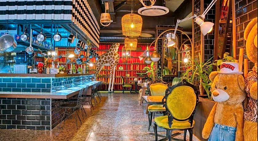 Anjeliq Downtown Boutique Hotel