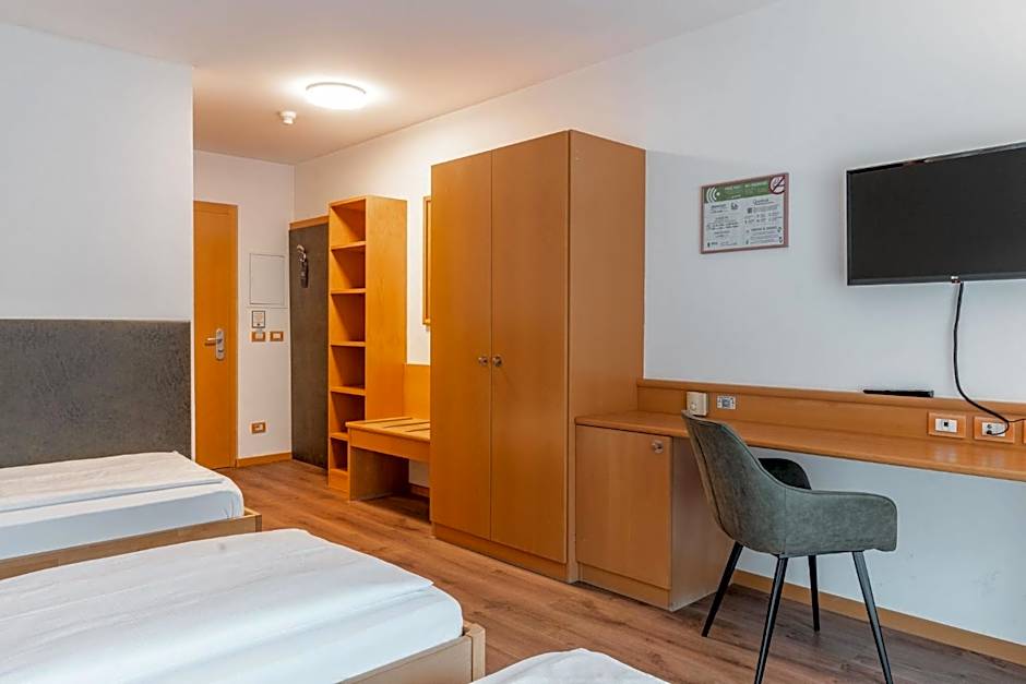 Hotel Brenner - Stop & Go
