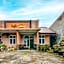 Hotel O Nayla Homestay Syariah Near Koro Koro Panam, Karaoke, Pool, & Cafe
