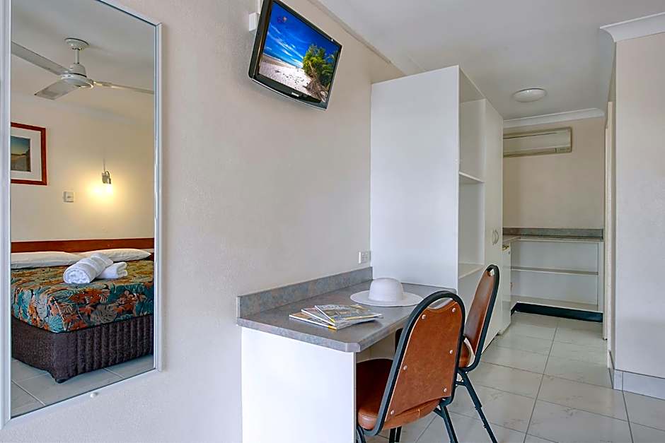 Demi View Motel