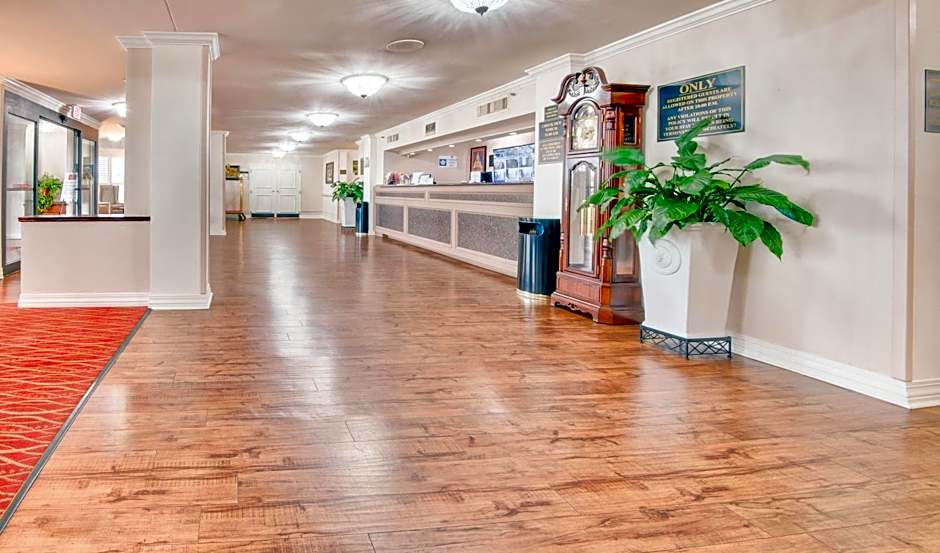 Clarion Hotel & Suites New Orleans Airport