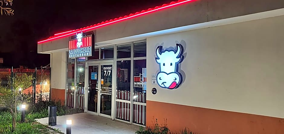 Kyriad Aix Les Milles - Plan de Campagne