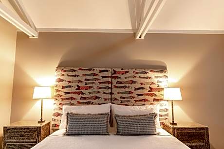 King Room with Large Balcony and Valley View