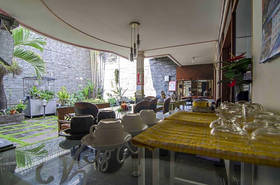 Fora Guesthouse Taman Lingkar