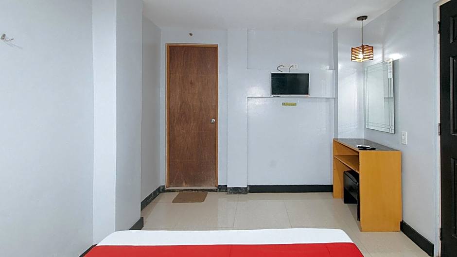 RedDoorz at Ranchotel Alabang