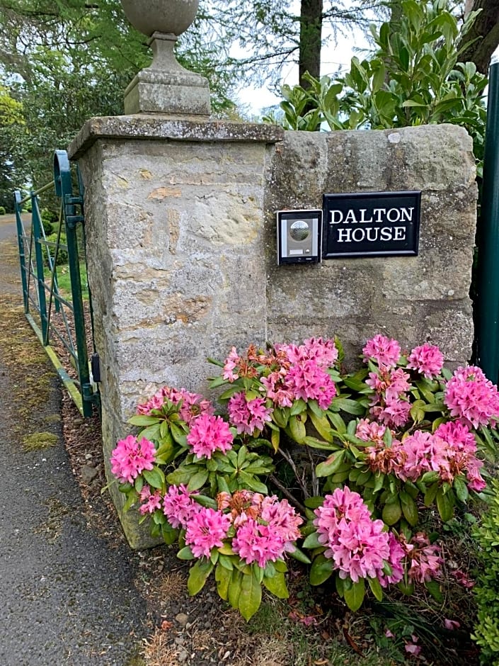 Dalton House Bed and Breakfast