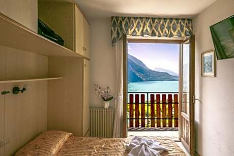 Double Room with Lake View