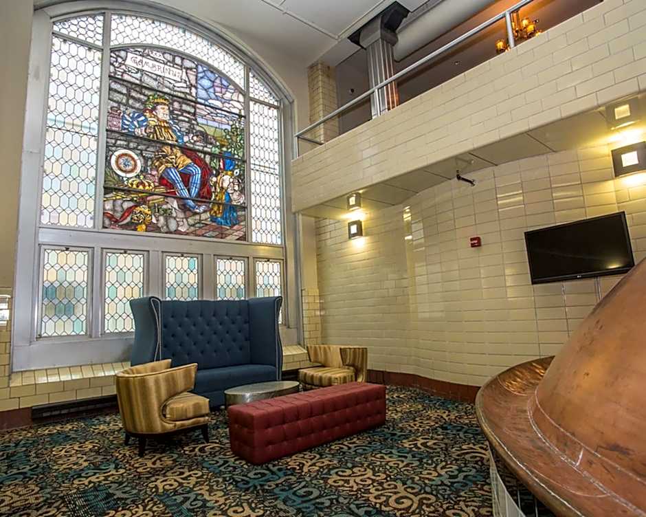 Brewhouse Inn and Suites