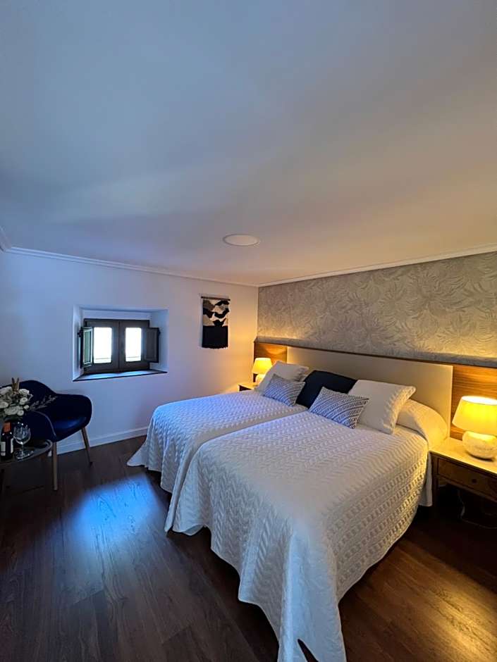 Photo 1 of 7 of Small Double Room