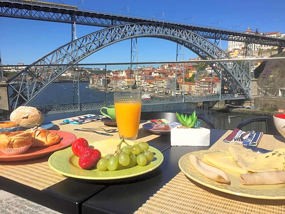 Bridge It - Suites & Views