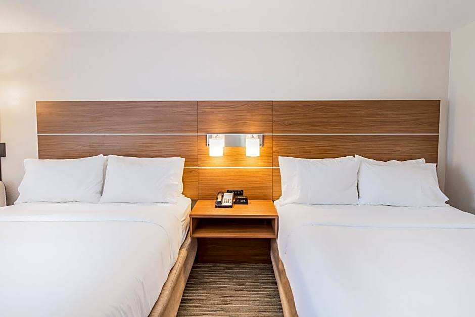 Holiday Inn Express Orange Beach - On The Beach By IHG