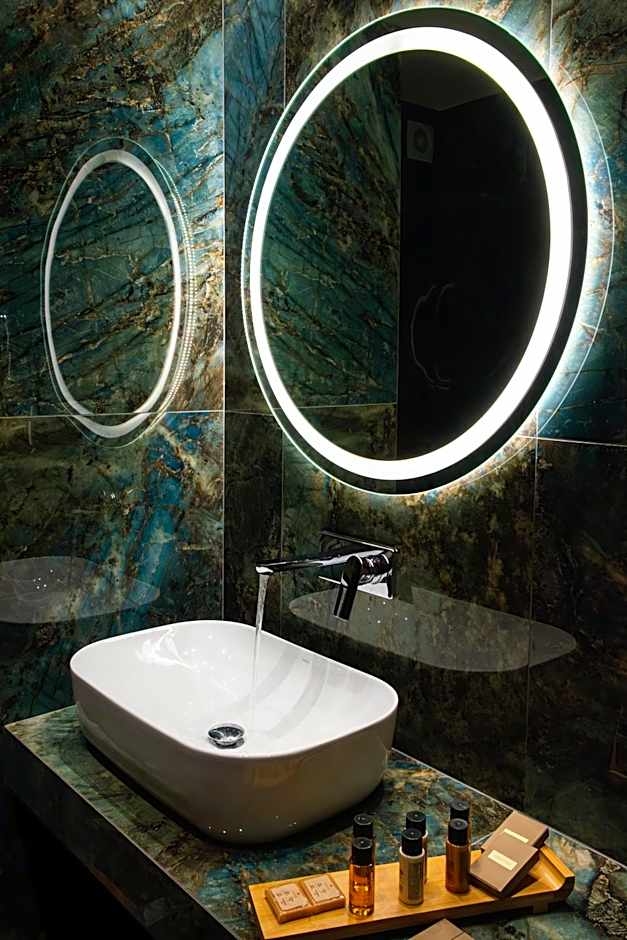 FLOARA DI MUNTE Forest Luxury Suites