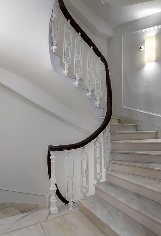 Praxitelous Luxury suites