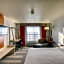 Holiday Inn Express Hotel & Suites Milwaukee Airport by IHG
