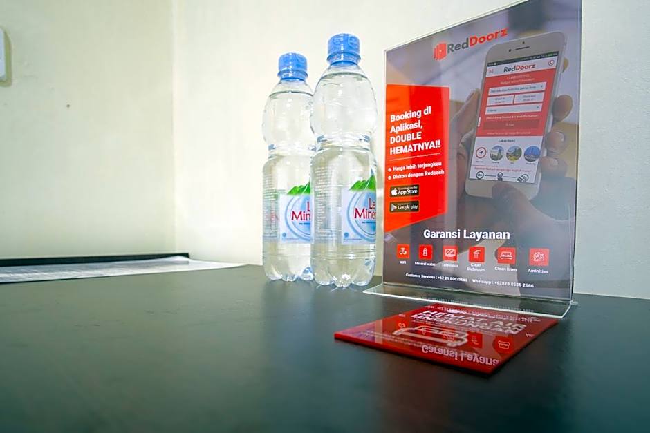 RedDoorz near Taman Kota Ternate