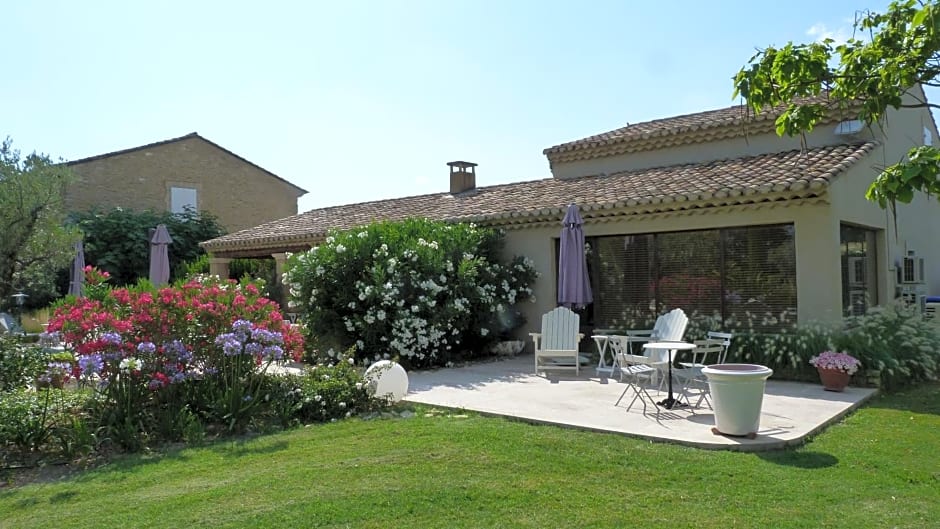 Mas De Chantounette – Cheval-Blanc, UT