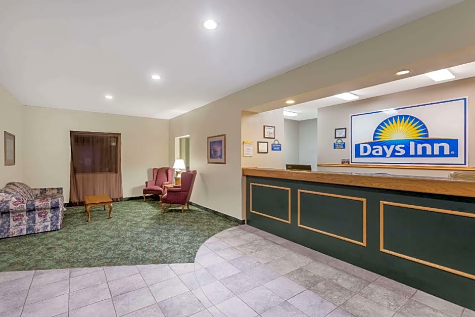 Days Inn by Wyndham Manchester