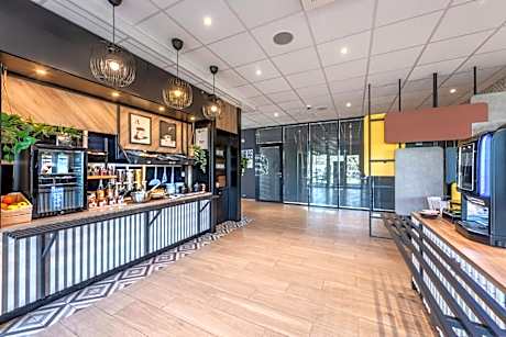 B&B HOTEL Landerneau Bois Noir