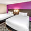 La Quinta Inn & Suites by Wyndham Houston Southwest