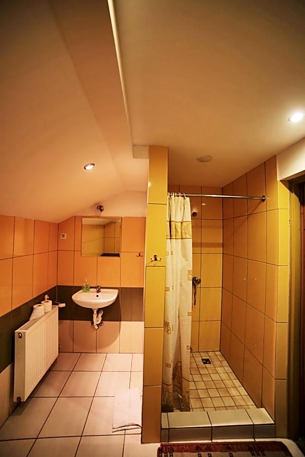 Folwark Tumiany Pokoje & Restauracja