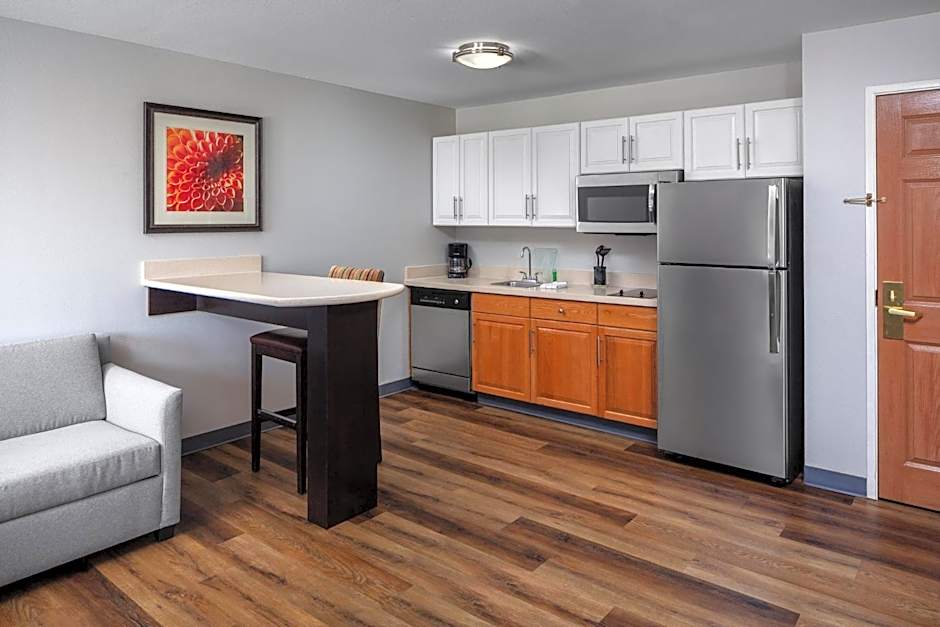 Staybridge Suites O'Fallon Chesterfield By IHG