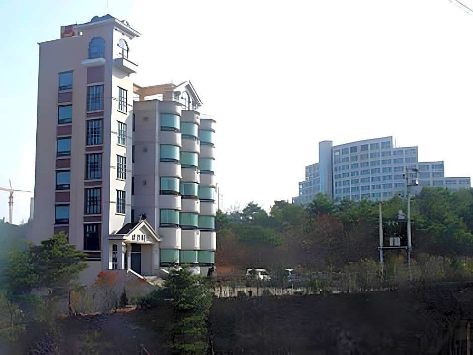 Carlsbed Motel